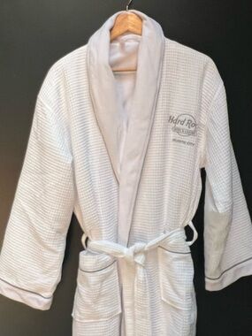 Hard Rock Cafe White Waffle Robe Unisex